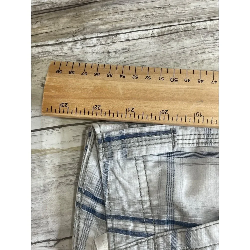 Lee‎ Mens Cargo Shorts Size 38 Gray & White Plaid Cotton Casual Summer Wear